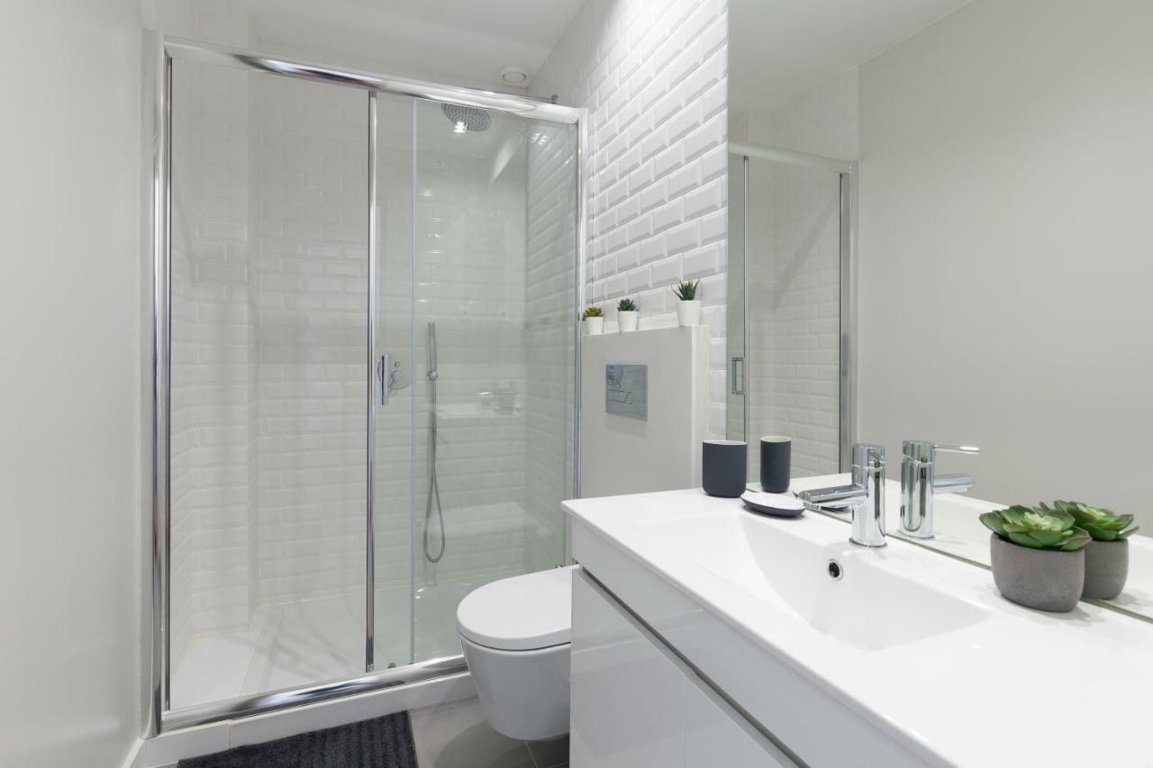 Host Wise - Charming Flat With Netflix - River View ポルト エクステリア 写真