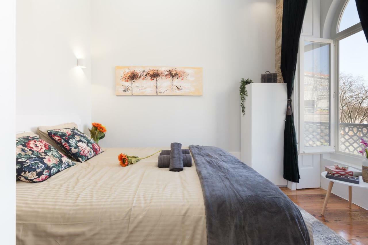 Host Wise - Charming Flat With Netflix - River View ポルト エクステリア 写真