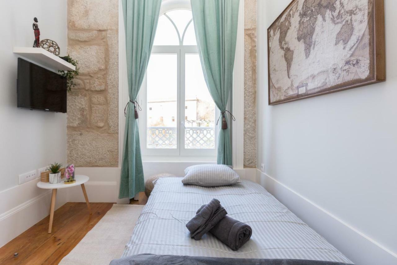 Host Wise - Charming Flat With Netflix - River View ポルト エクステリア 写真